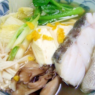 北海道の鱈も入った湯豆腐